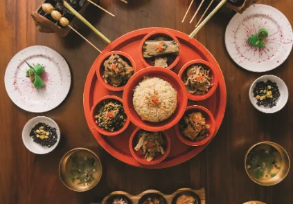 famous Indonesian restaurant menu Experience
